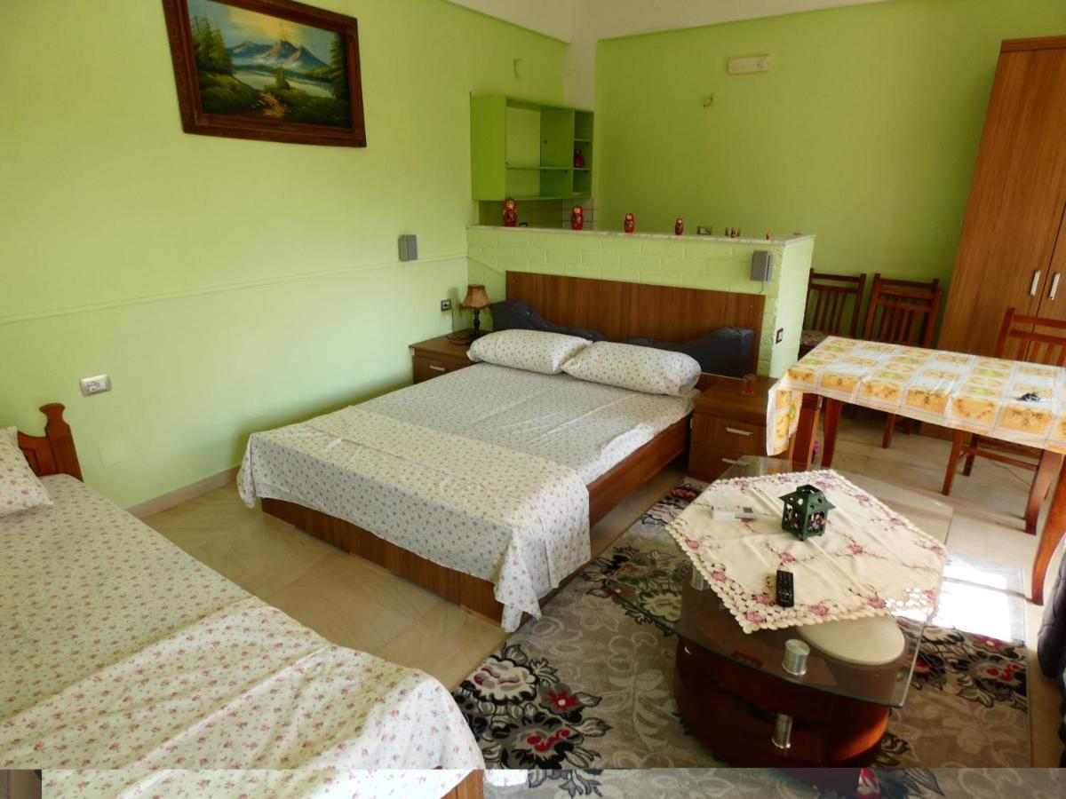 Guesthouse Aleksander Berat Dış mekan fotoğraf
