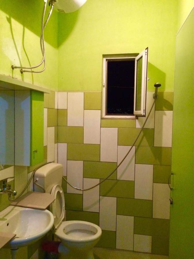 Guesthouse Aleksander Berat Dış mekan fotoğraf